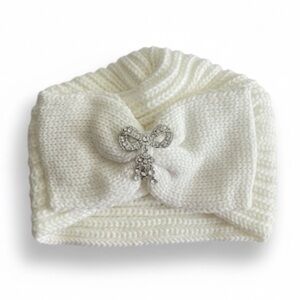 Beautiful ribbed knit beanie sweater hat in white